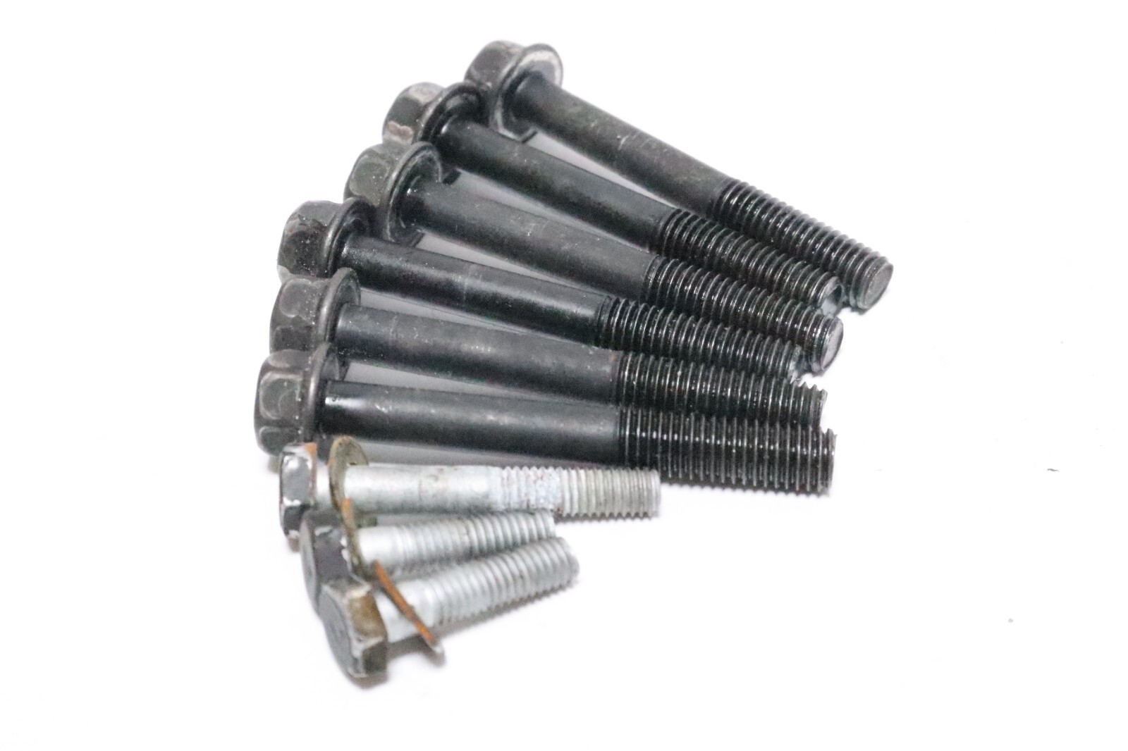 2002-2010 Tohatsu 15 18 hp 3H8010130 - BOLT CYLINDER HEAD bolts - Image 4