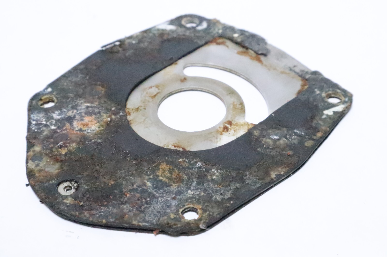 mercury lower unit 8172761 FACEPLATE - Image 5