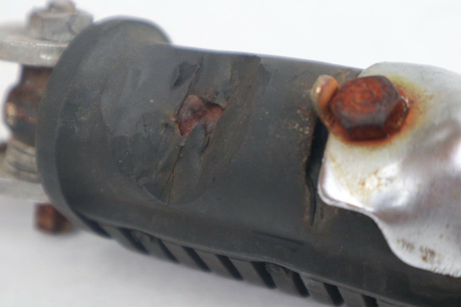 HONDA CB750 RIGHT PILLION FOOT REST FOOT PEG CB 750 SC 1982 - Image 6