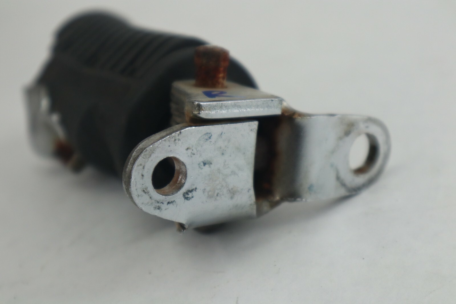 HONDA CB750 RIGHT PILLION FOOT REST FOOT PEG CB 750 SC 1982 - Image 9