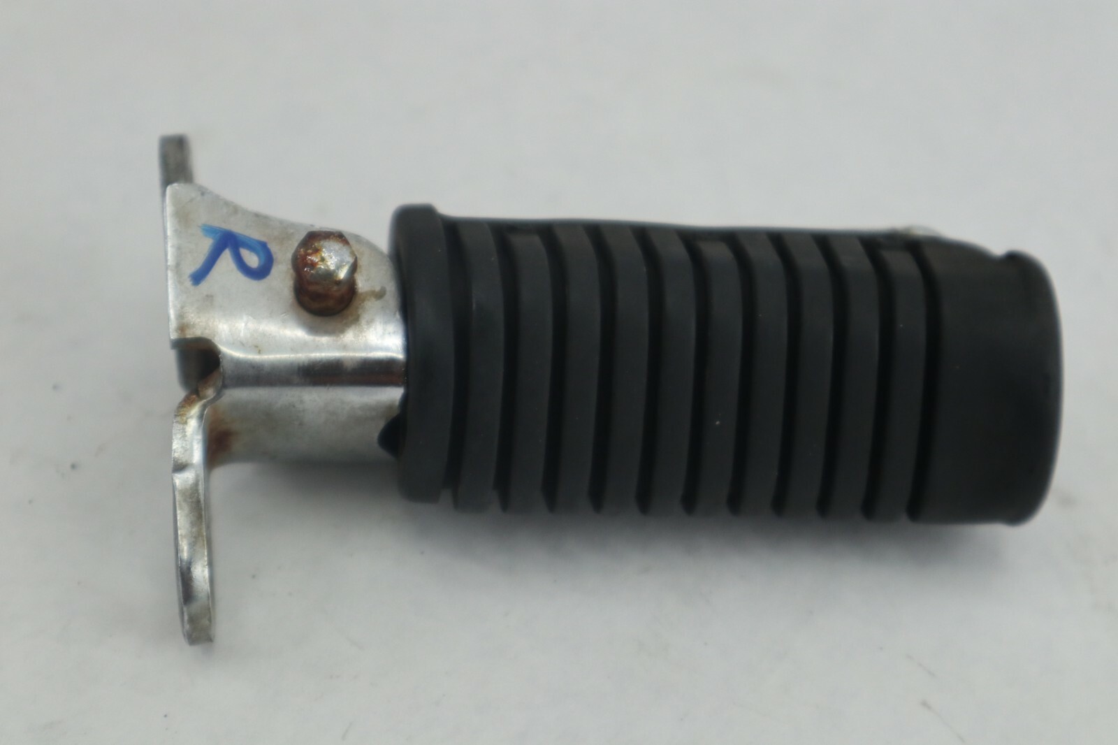 HONDA CB750 RIGHT PILLION FOOT REST FOOT PEG CB 750 SC 1982 - Image 12