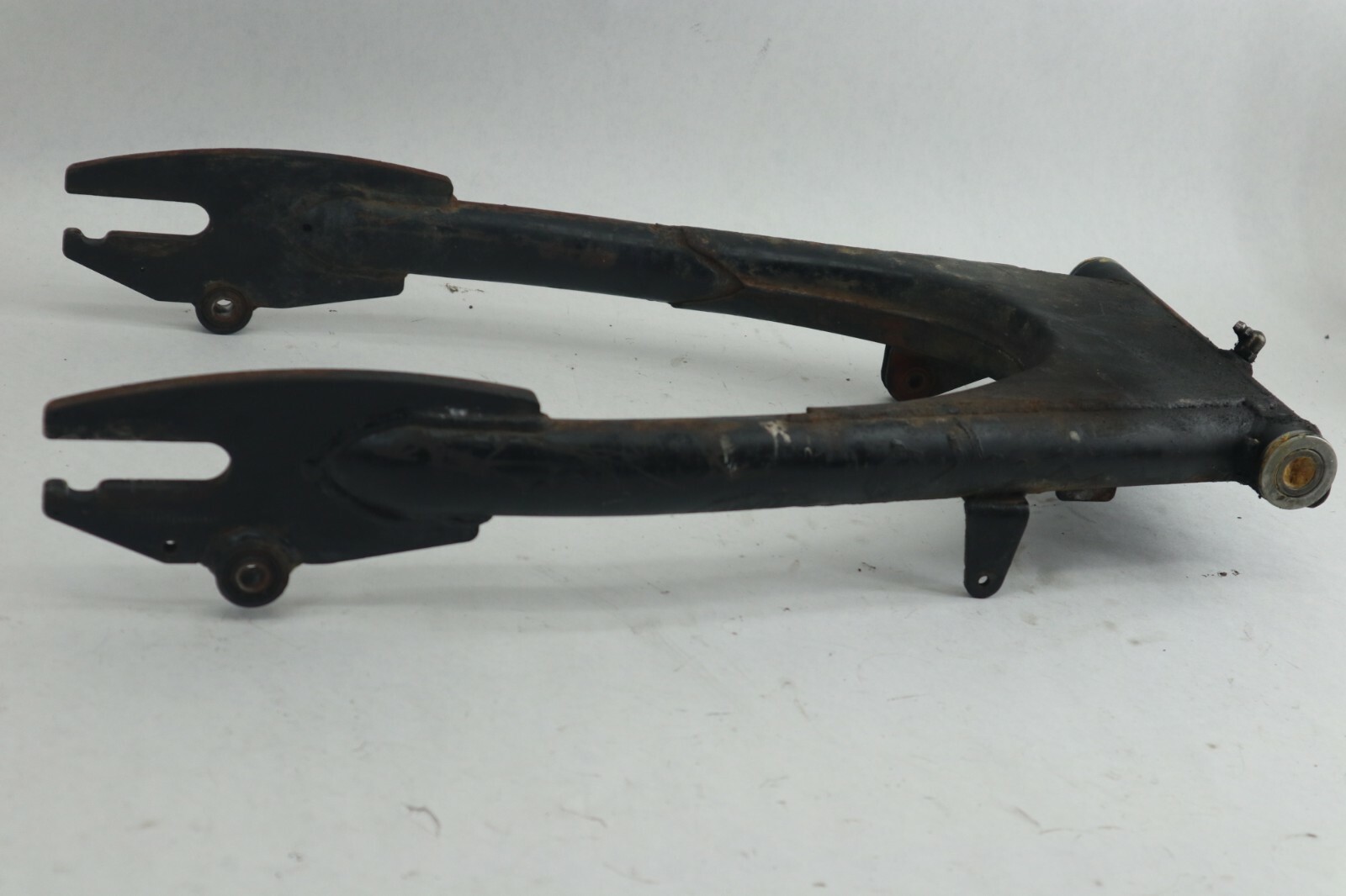 HONDA NIGHTHAWK CB750SC 1982 REAR SWINGARM SWING ARM - Image 12