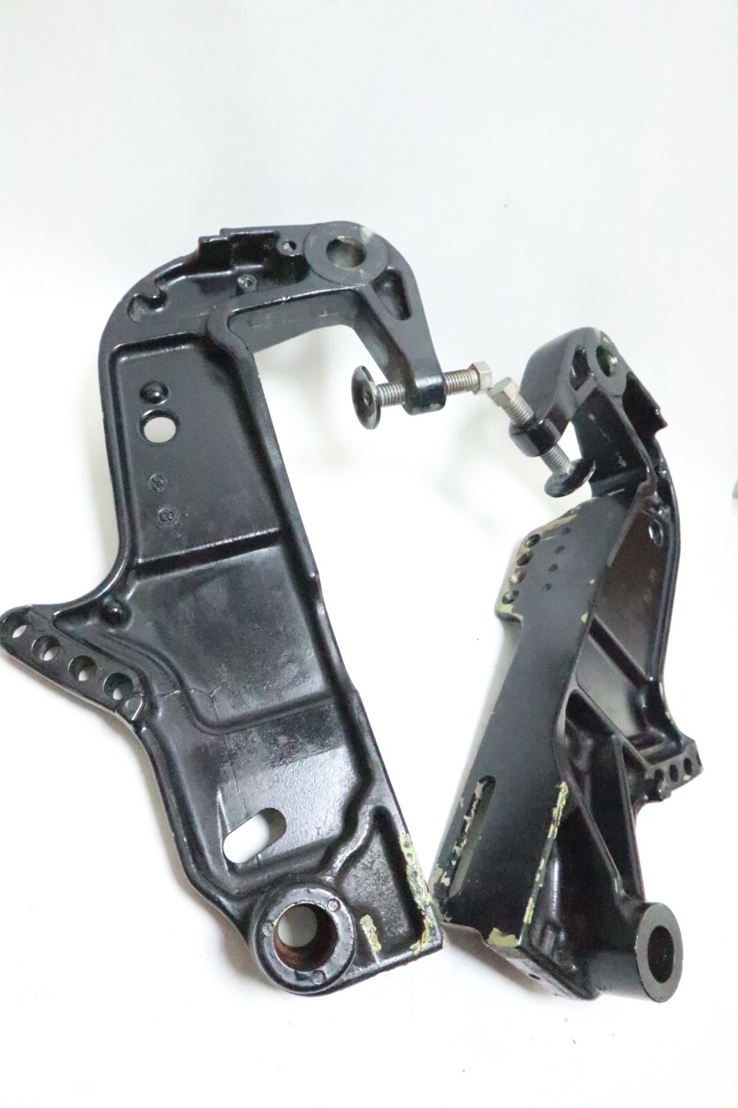 Nissan 40 50 HP Stern Bracket Set PN 3C8621100 Fits 1996-2002+ - Image 8