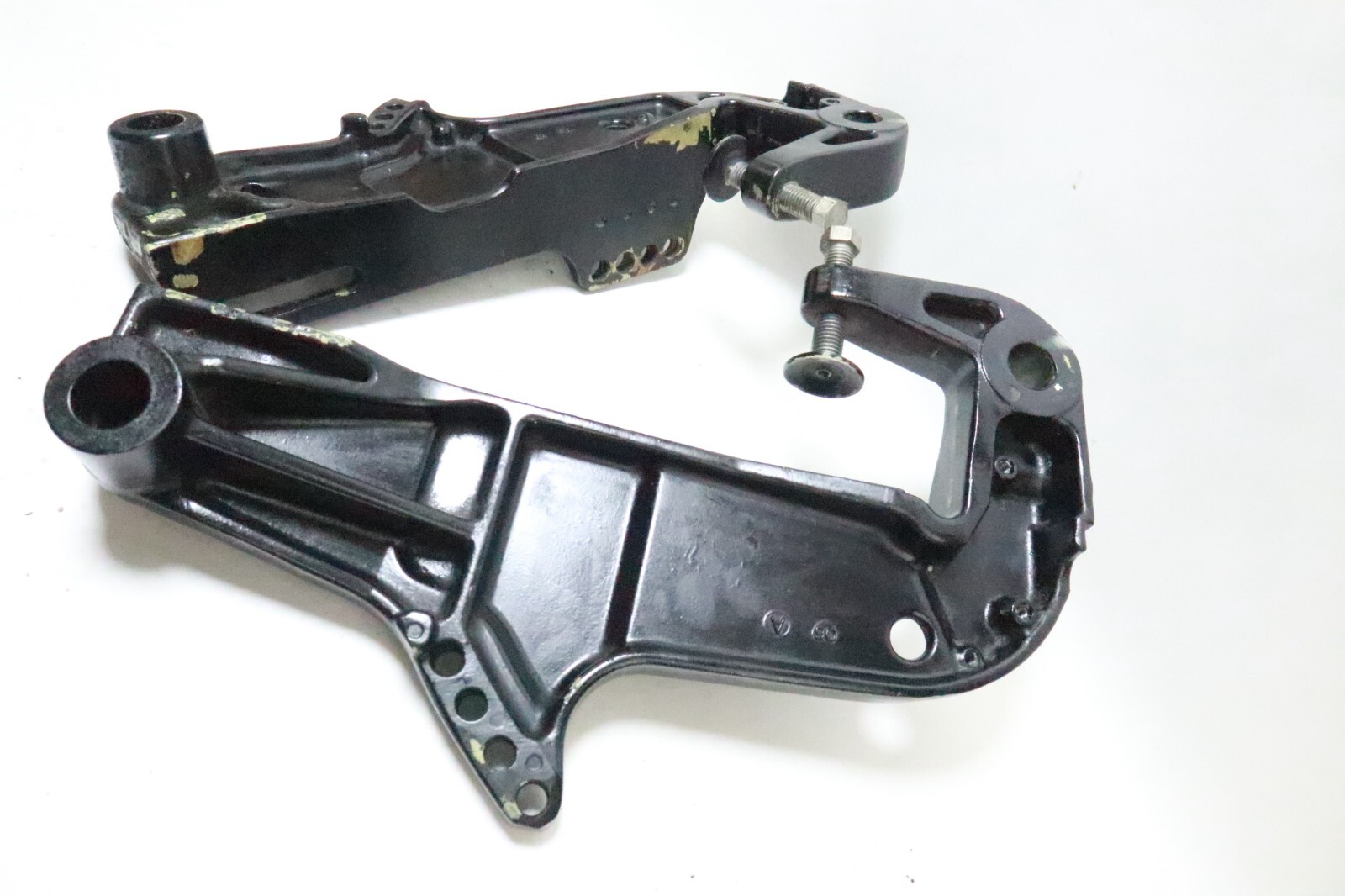 Nissan 40 50 HP Stern Bracket Set PN 3C8621100 Fits 1996-2002+ - Image 9