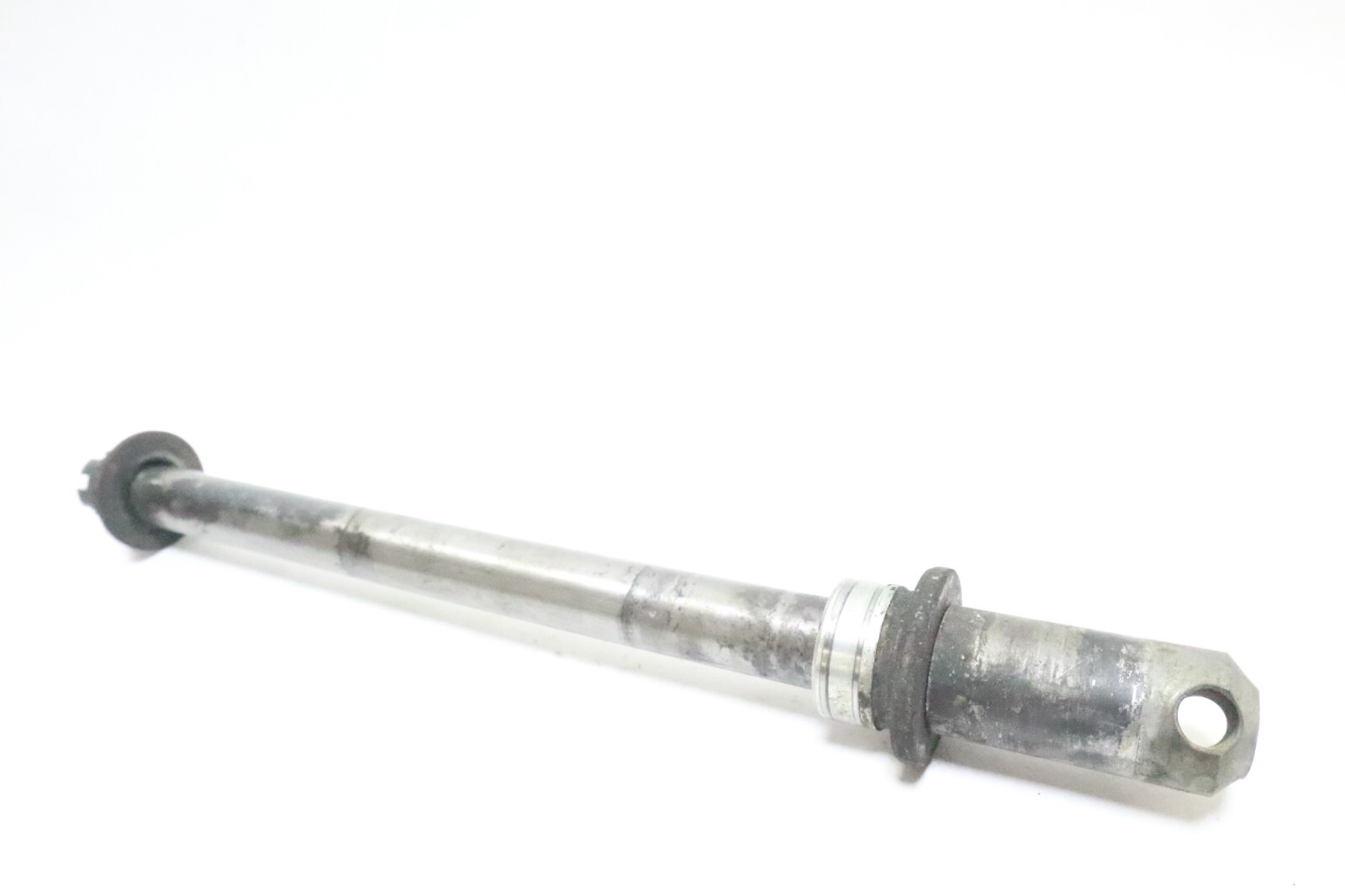 80 - 82 HONDA CB900 GL1100 CB 900 GL 1100 REAR AXLE ASSEMBLY - Image 3