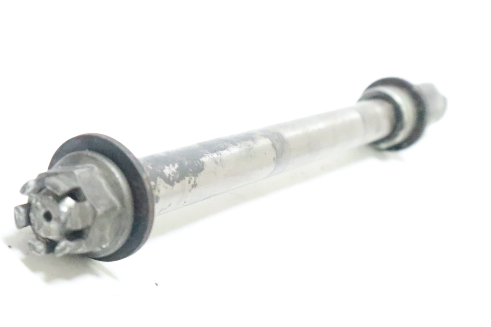 80 - 82 HONDA CB900 GL1100 CB 900 GL 1100 REAR AXLE ASSEMBLY - Image 5