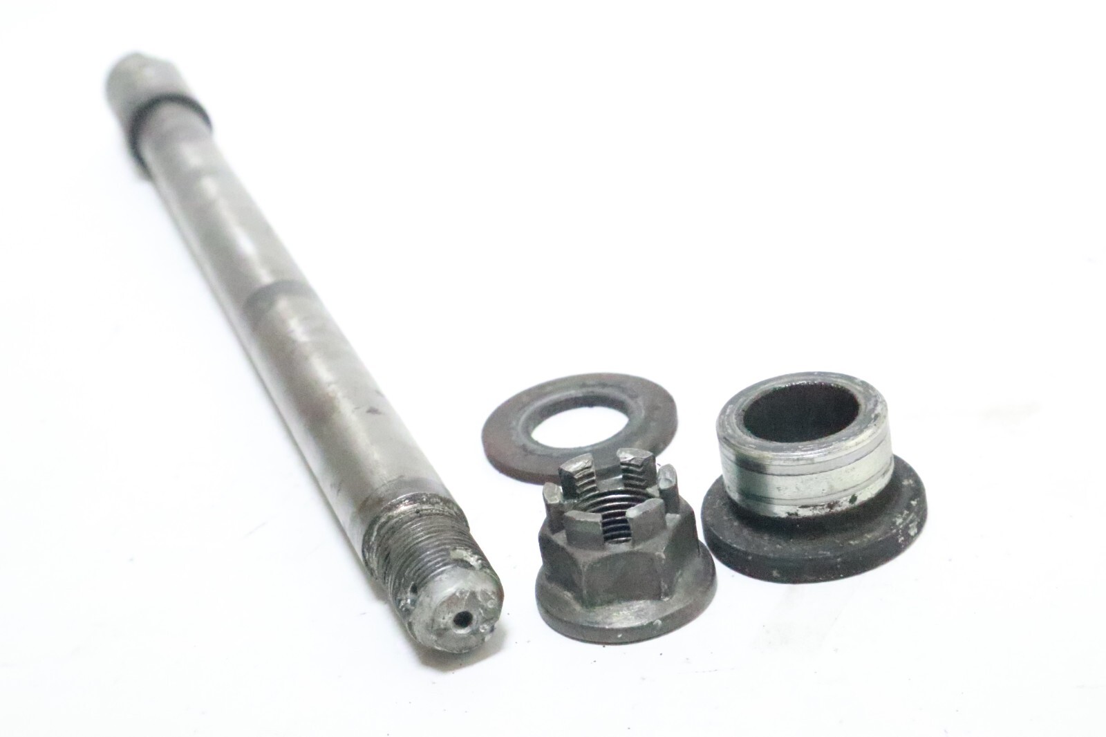 80 - 82 HONDA CB900 GL1100 CB 900 GL 1100 REAR AXLE ASSEMBLY - Image 10