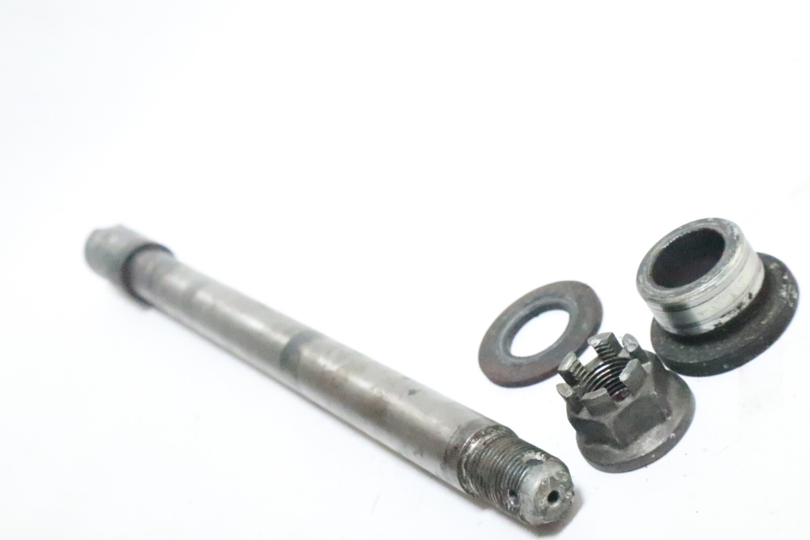 80 - 82 HONDA CB900 GL1100 CB 900 GL 1100 REAR AXLE ASSEMBLY - Image 11