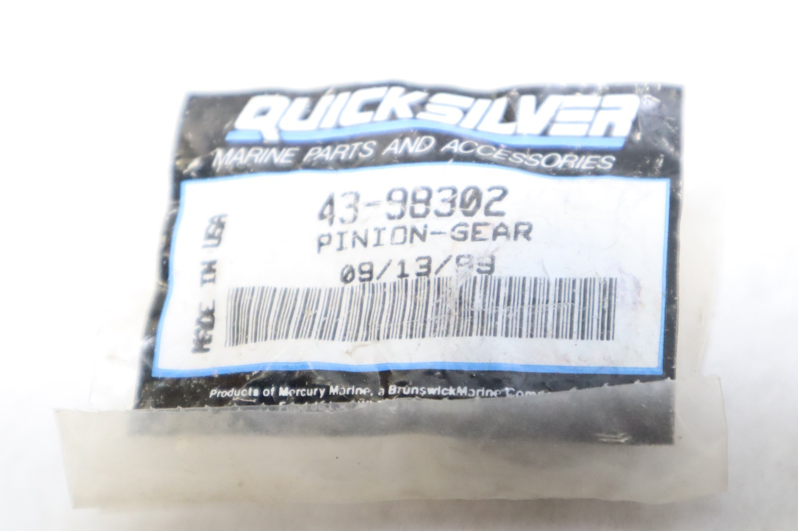 Mercury Mariner 43-98302 Pinion Gear NEW SURFACE RUST - Image 4