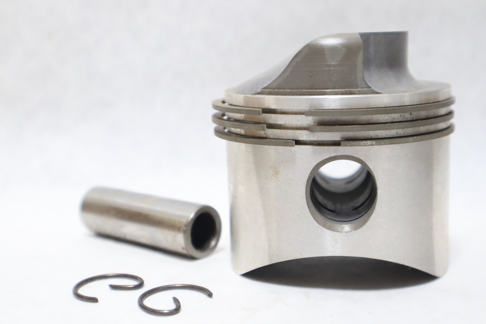 Mercury Quicksilver Piston Part 739-3380A 2 Piston And Rings - Image 4