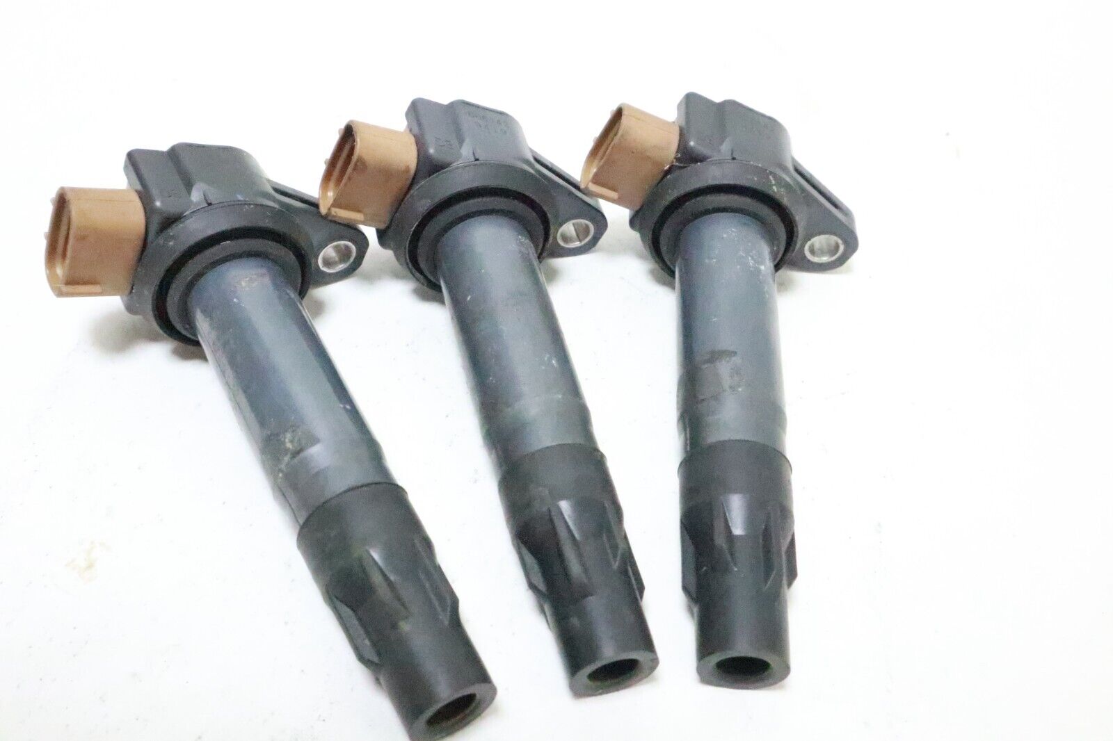 Sea Doo Bombardier 2017-2022 RXT GTX RXP GTI Spark Ignition Coil Set # 420666142 USED - Image 4