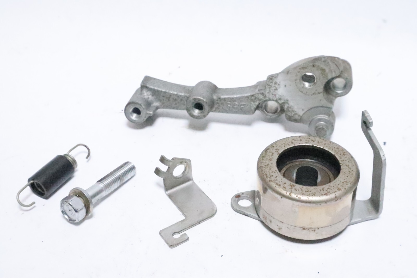 YAMAHA MARINE TENSIONER BRACKET 68F-11598-00-94, 68F-11590-00-00