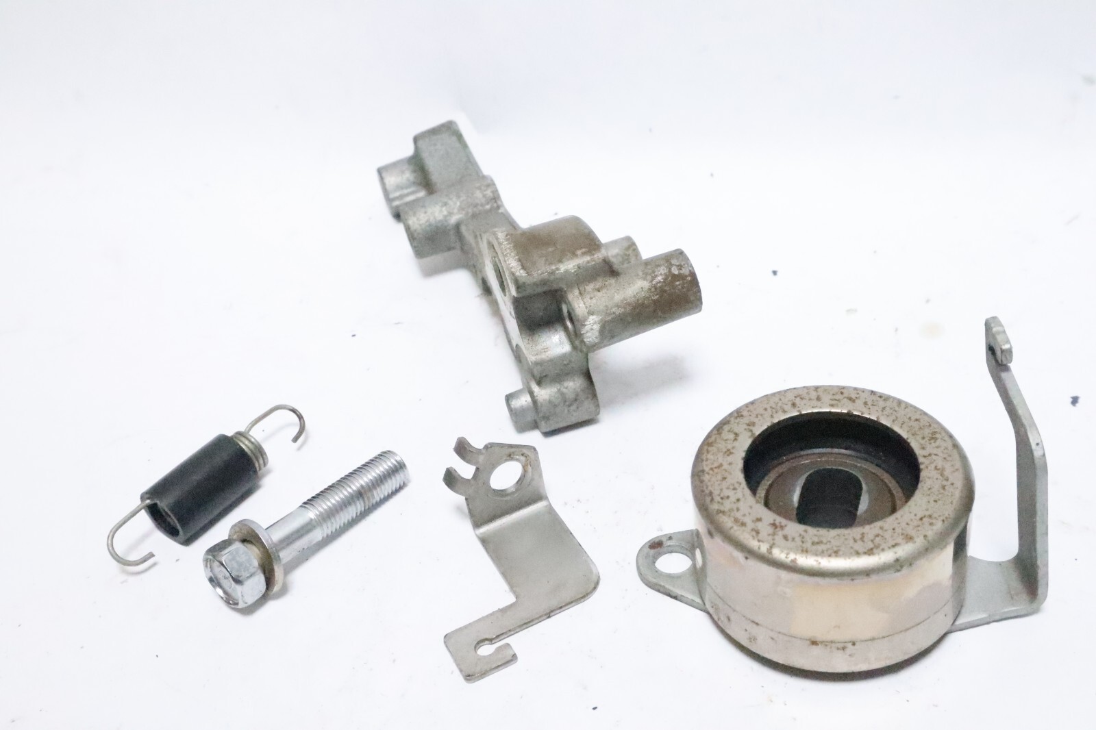 YAMAHA MARINE TENSIONER BRACKET 68F-11598-00-94, 68F-11590-00-00 - Image 4