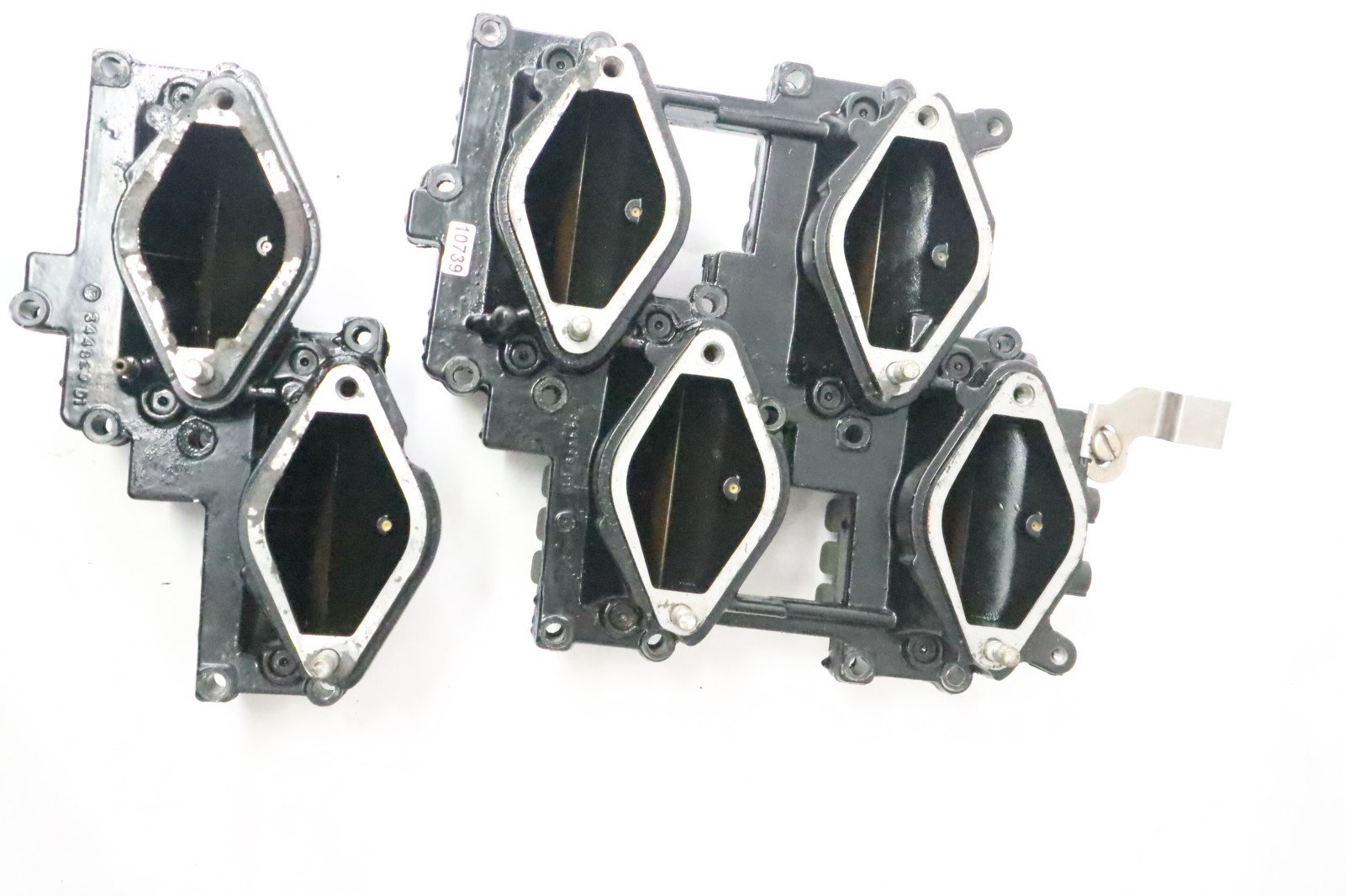 UPPER LOWER INTAKE MANIFOLD w REED PLATE 0437340 JOHNSON 95-2001 200HP - Image 3