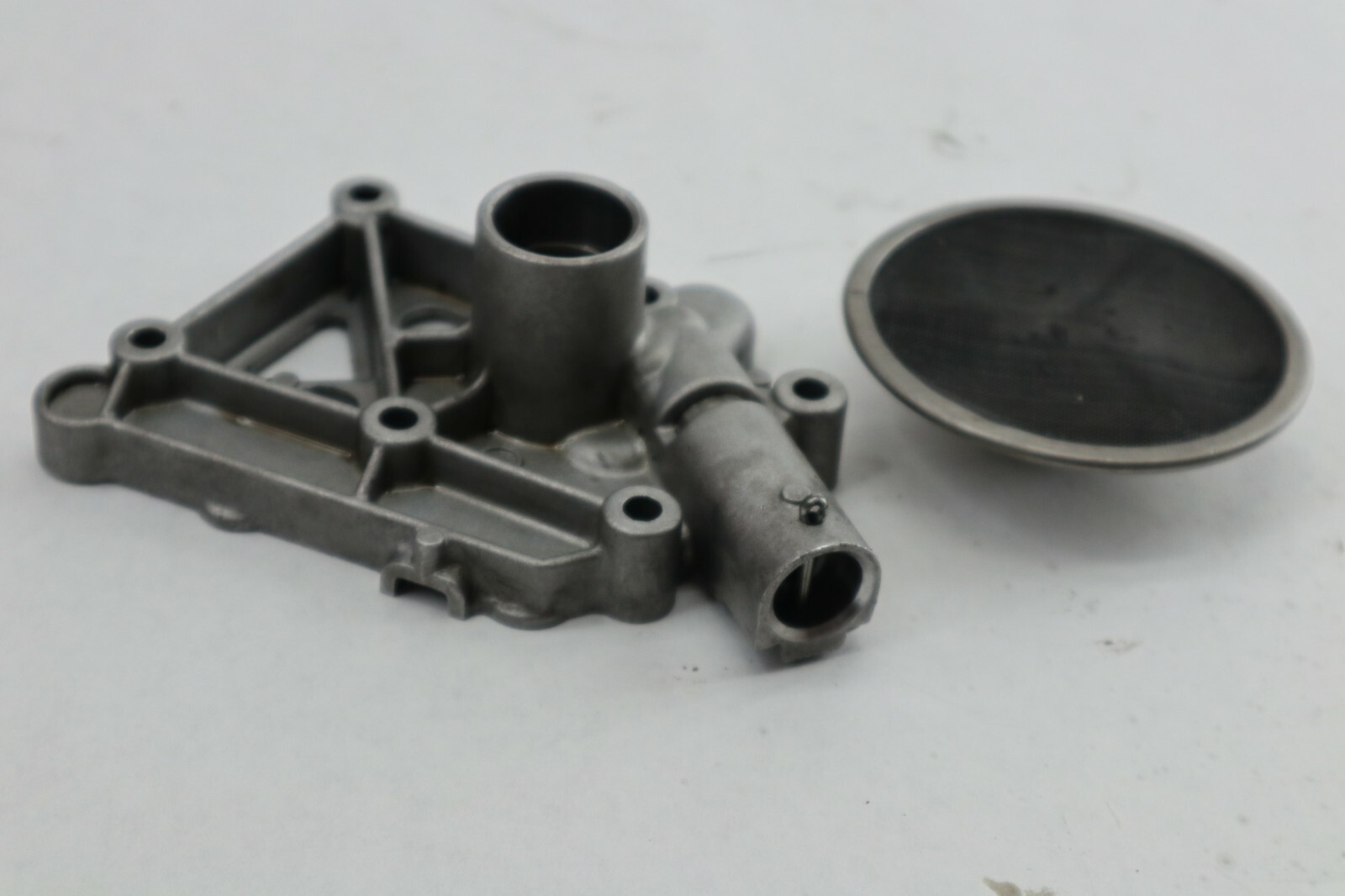 1979-1983 Honda CB900 CB1100 CB1000 CB750 oil passage body pick up screen filter - Image 4