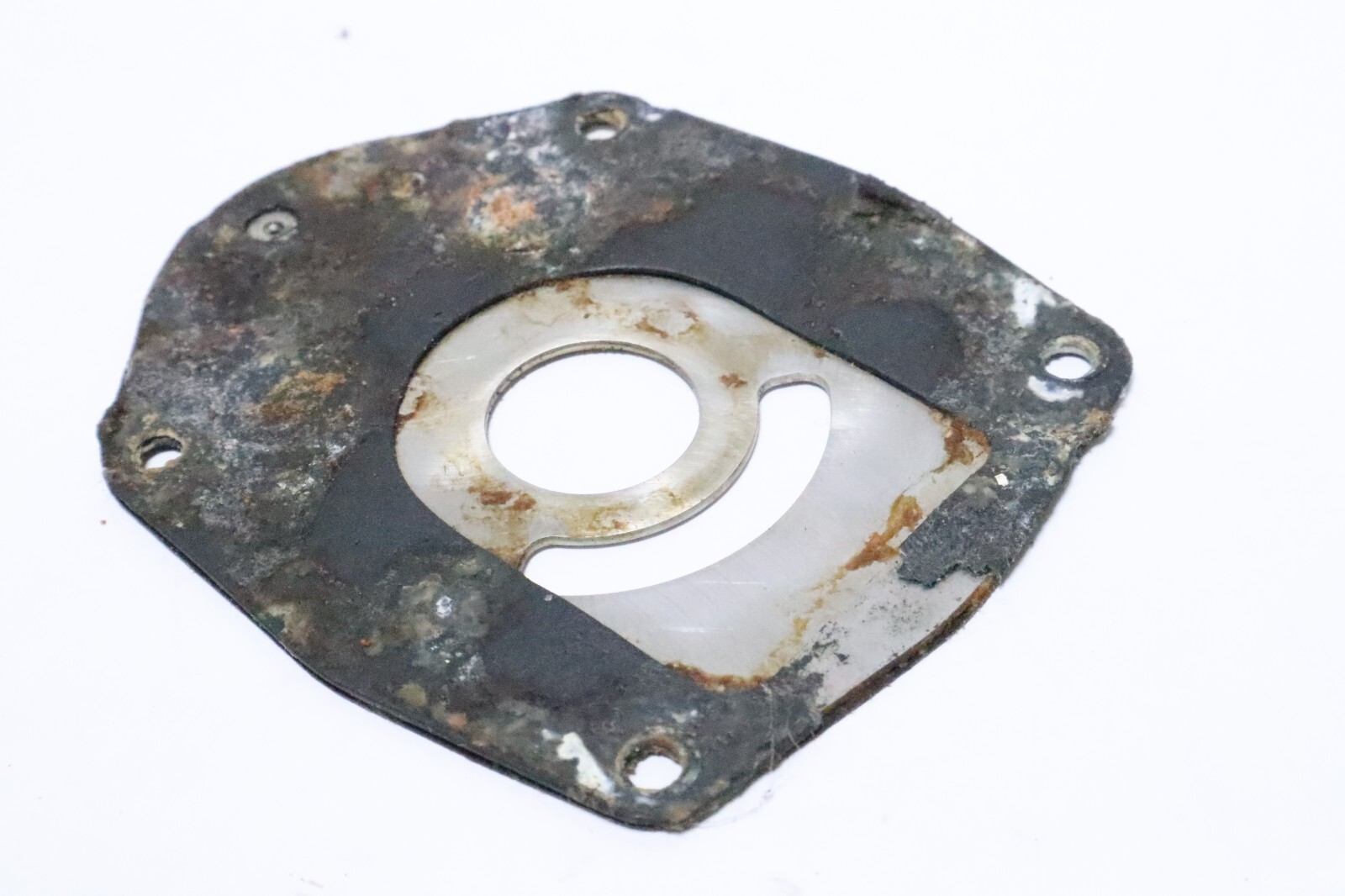 mercury lower unit 8172761 FACEPLATE - Image 6