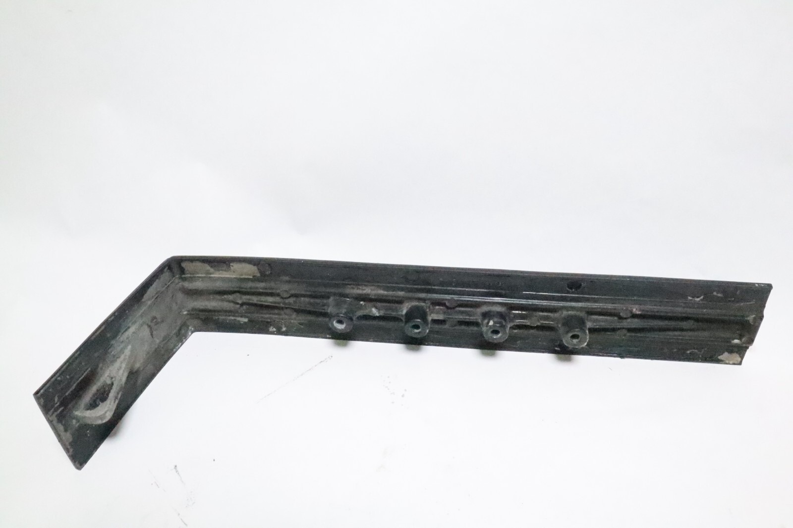 BRACKET 89717T rear cover cowling cowl mariner mercury 60 70 hp - Image 7