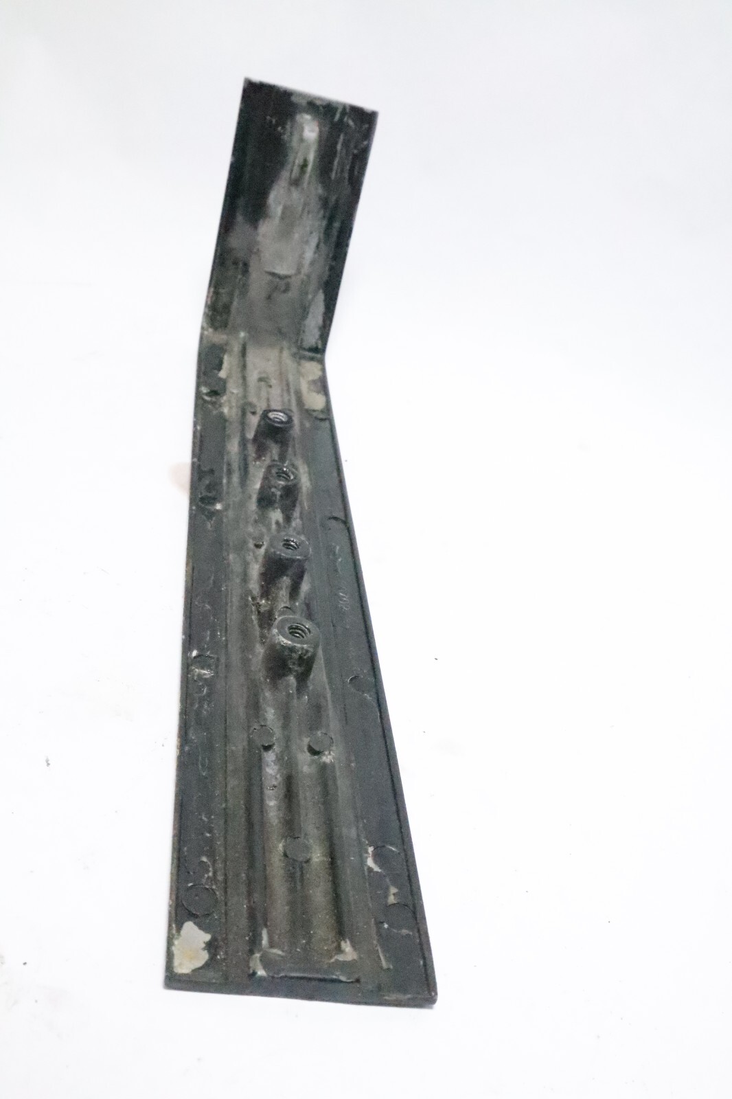 BRACKET 89717T rear cover cowling cowl mariner mercury 60 70 hp - Image 9