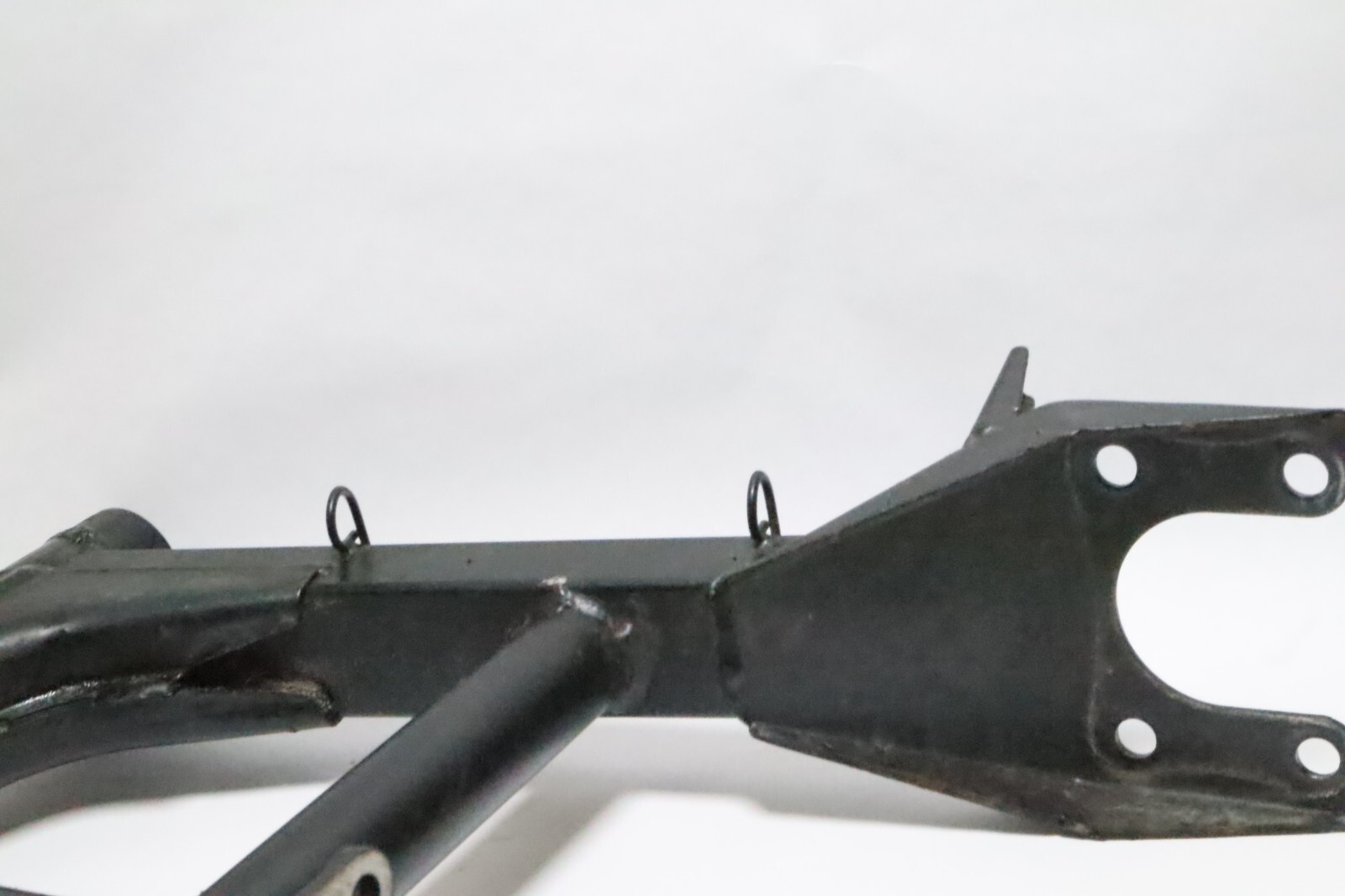 2007 05-09 YAMAHA BIG BEAR BRUIN 250 REAR SWINGARM 4XE-F2110-20-00 - Image 7