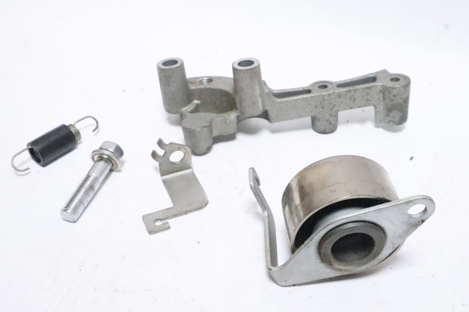 YAMAHA MARINE TENSIONER BRACKET 68F-11598-00-94, 68F-11590-00-00 - Image 10