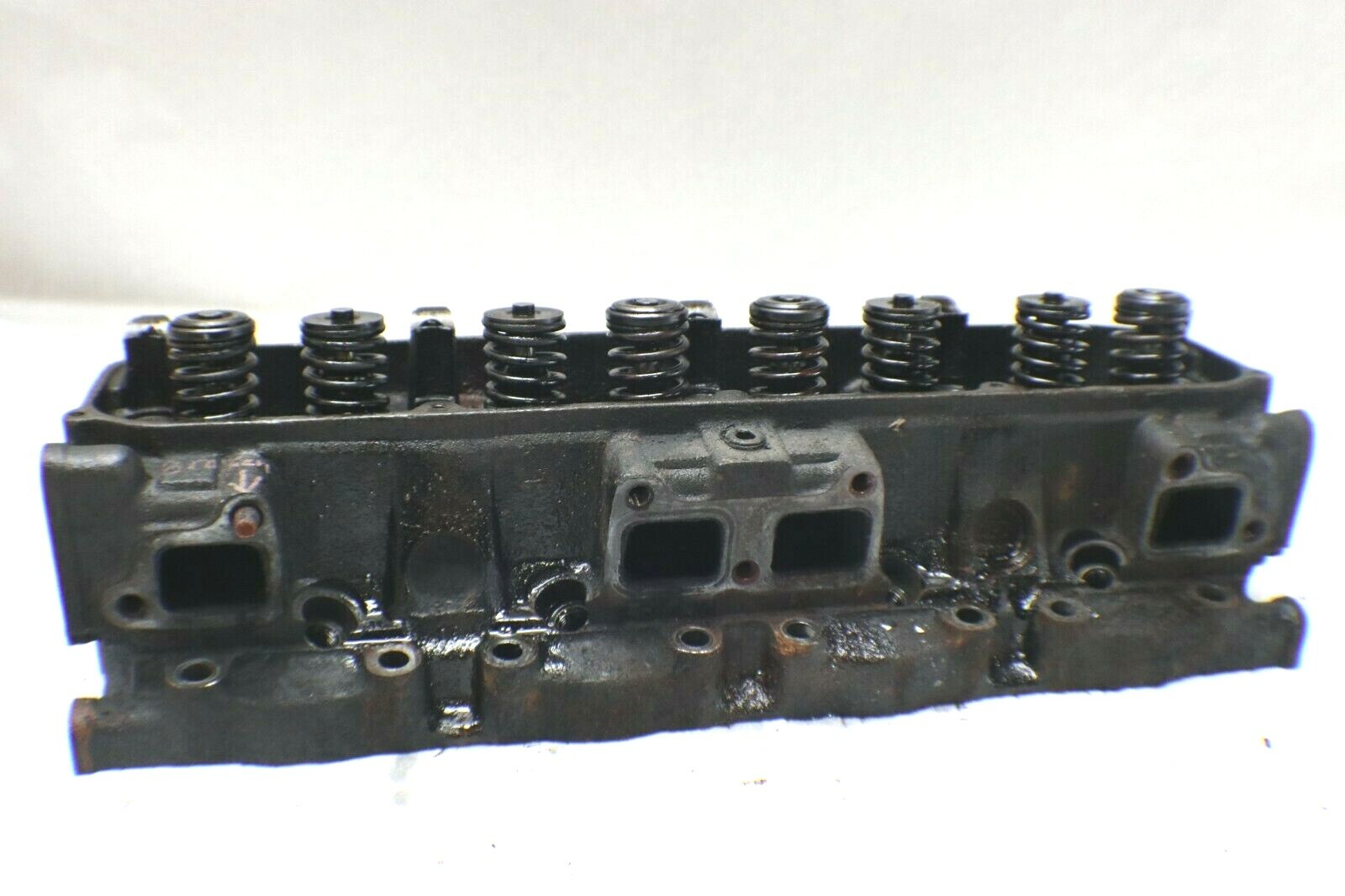 M-Series RB 413 Dodge Motorhome Big Block Cylinder Heads Casting 2899943