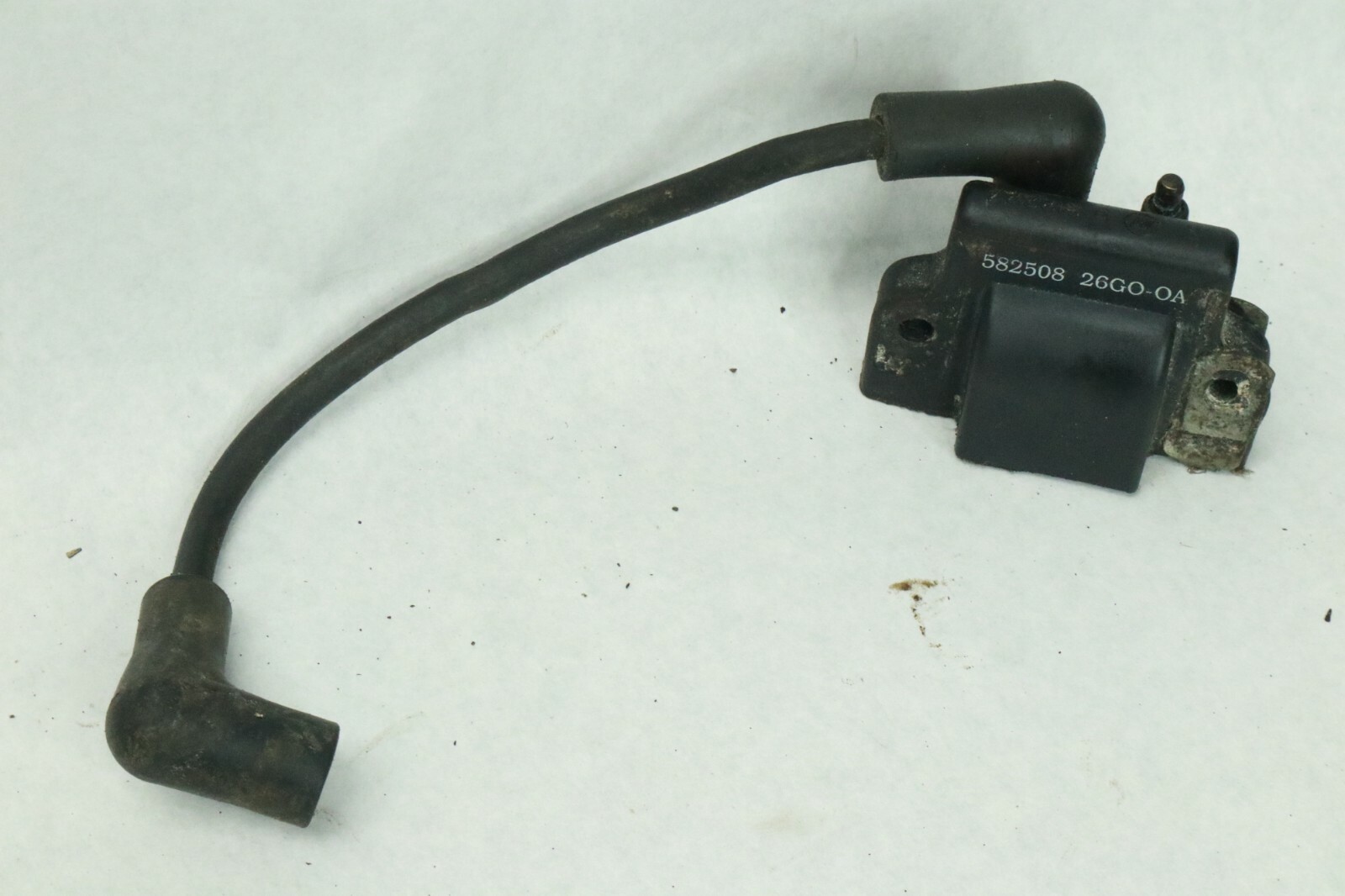 Johnson outboard 30hp v4 115 2-stroke Ignition coil 582508 - Image 2