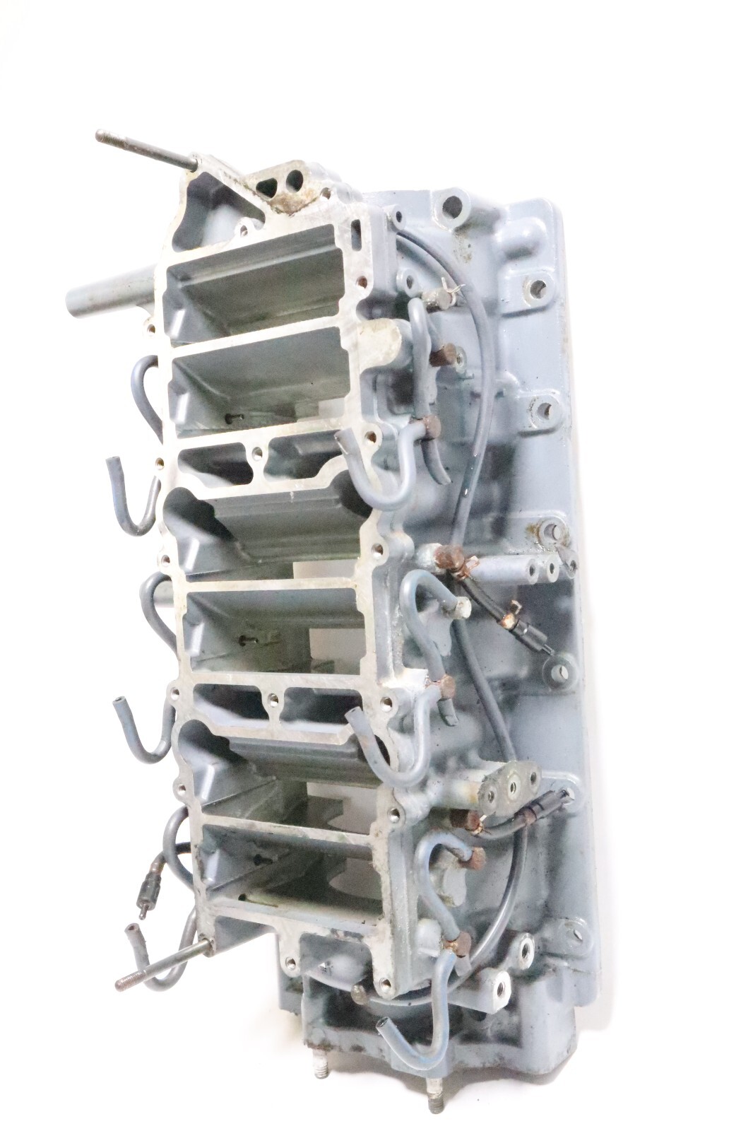 OEM Yamaha HPDI 200 Cylinder intake side Crankcase block half 68F-15100-00-1S - Image 3