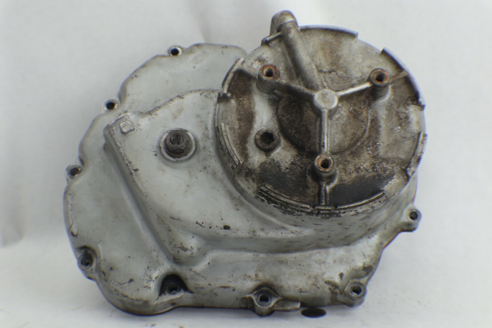 82 83 85 Honda ATC 185S 200S Clutch Cover - Image 4