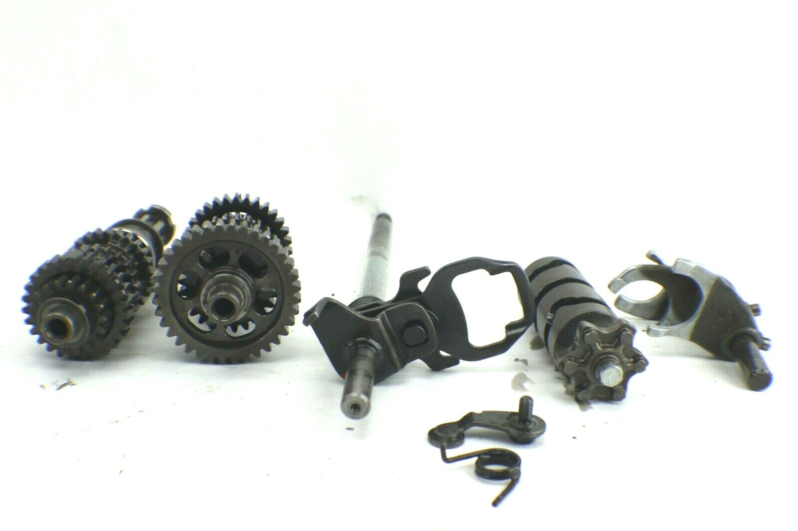 1983 Honda ATC 185S transmission gears and guts shifter rod assembly - Image 2