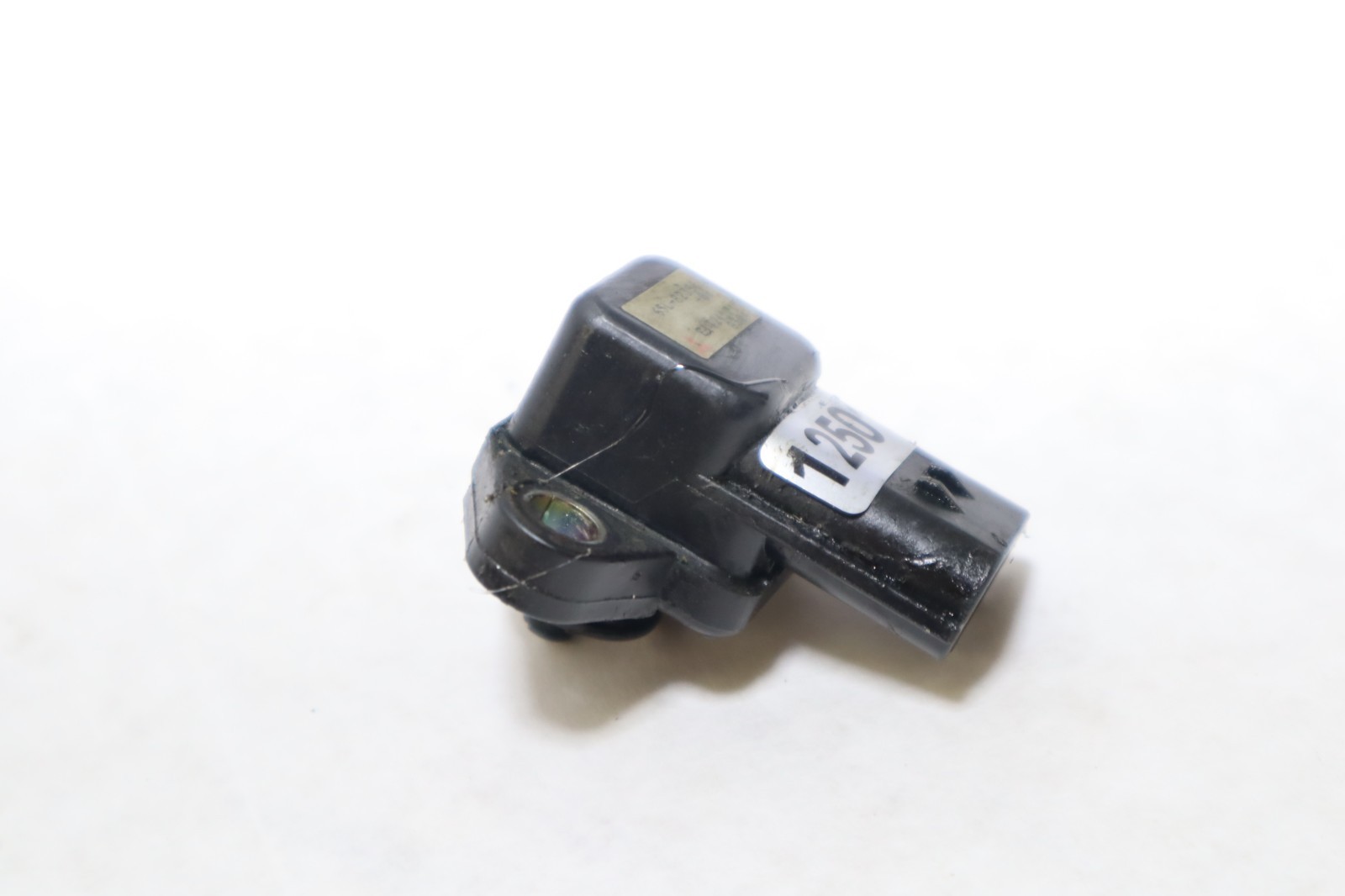 Yamaha 200hp 250 OX66 2 stroke outboard Map Sensor (67H-82380-00-00) - Image 2