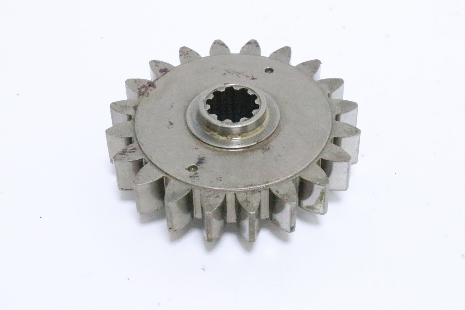 SUZUKI df 150 175HP (2006-2009): OIL PUMP DRIVEN GEAR