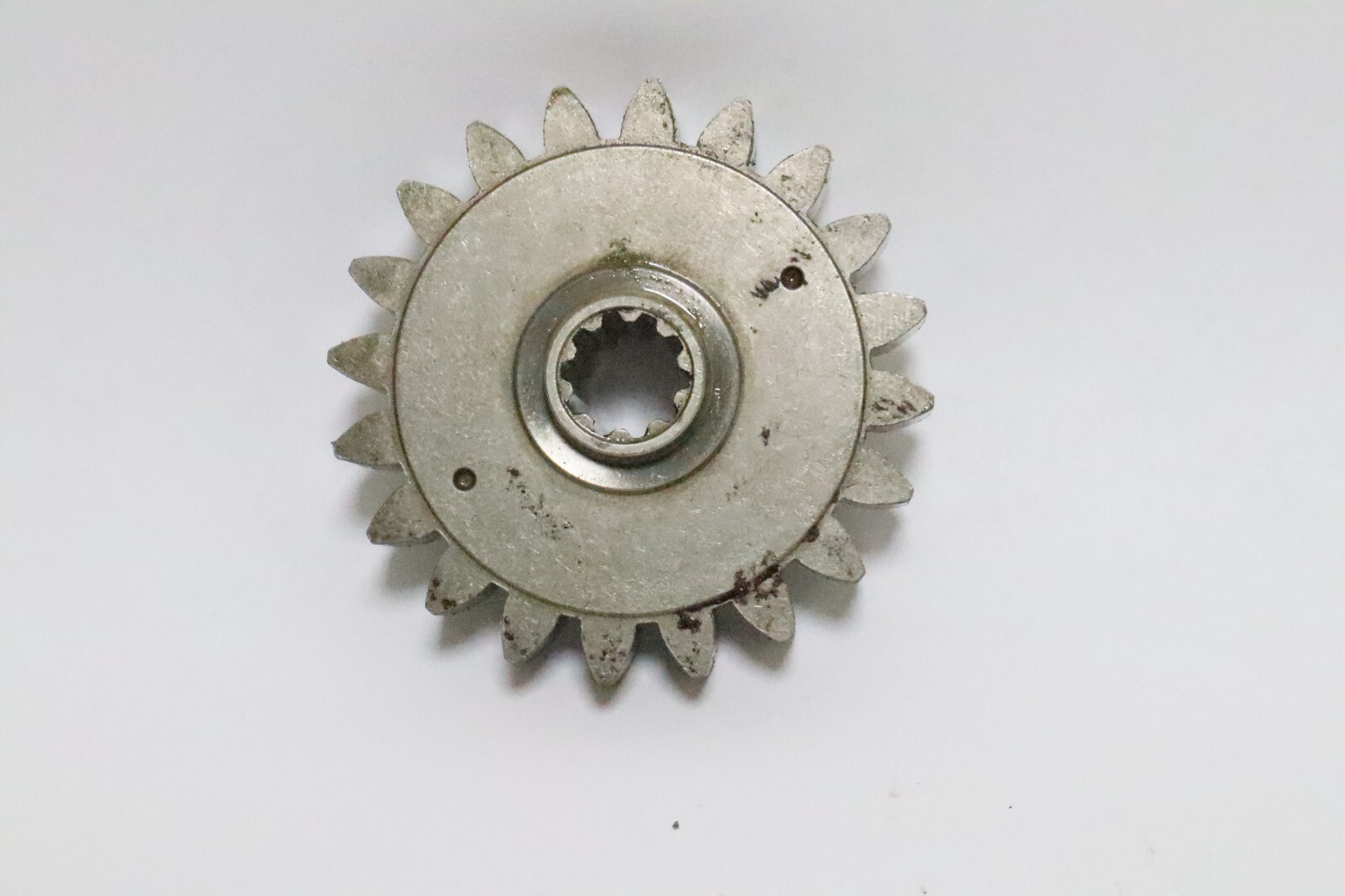 SUZUKI df 150 175HP (2006-2009): OIL PUMP DRIVEN GEAR - Image 3