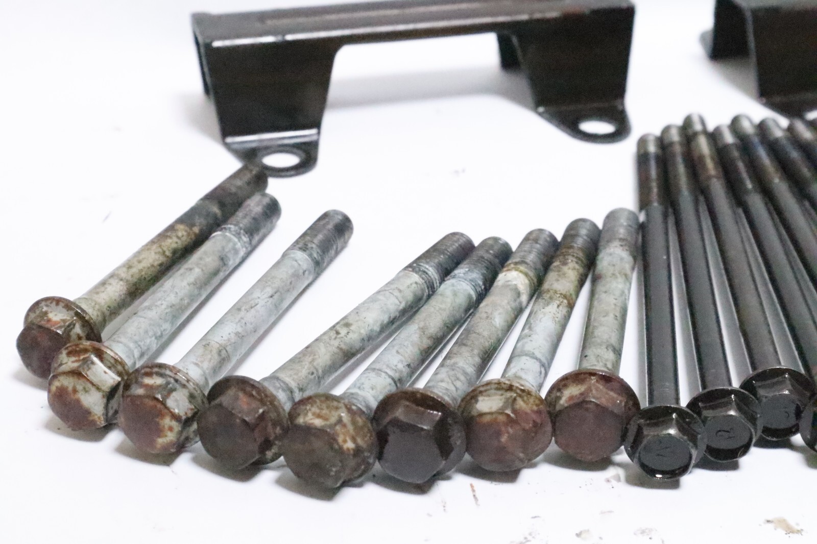 84 85 HONDA SABRE VF1100 VF 1100 CYLINDER BOLTS SCREWS - Image 6