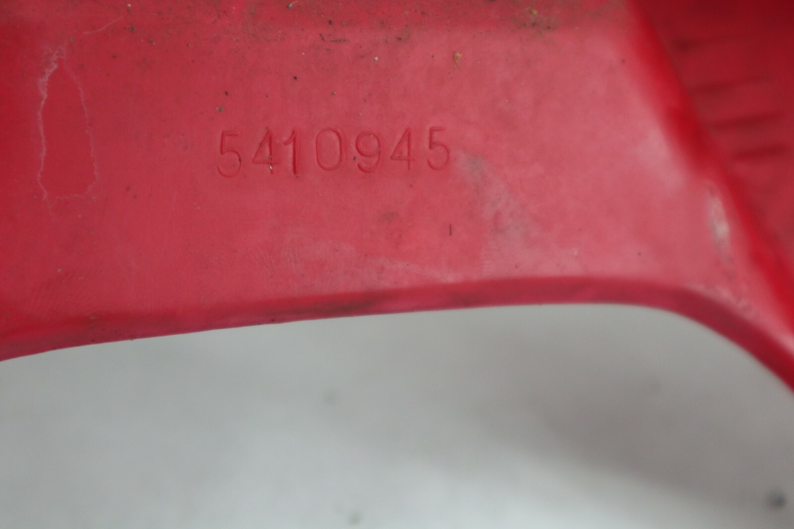 OEM POLARIS 1995 SL 750 PWC FRONT RED NOSECONE BUMPER - Image 6