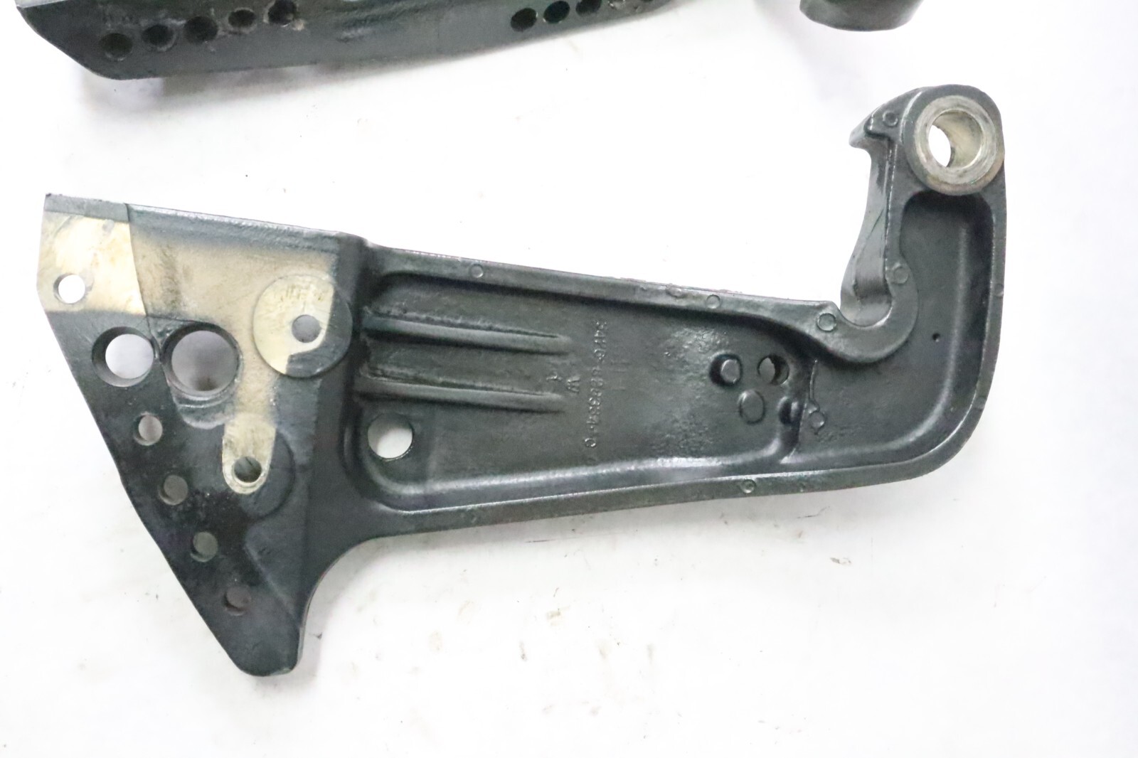 mercury force 120hp 828334F4 TRANSOME bracket 828333A6 BRACKETs - Image 8