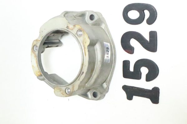 3T5060081 3T5-06008-1 Nissan Tohatsu 2001-2017 TLDI Coil Bracket 40 50 70 90 HP  USED - Image 12