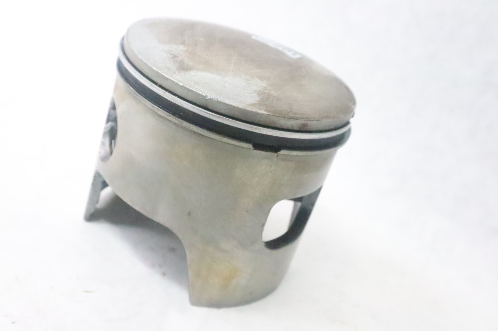 NISSAN TOHATSU 70 HP piston 360000010 ns70a2