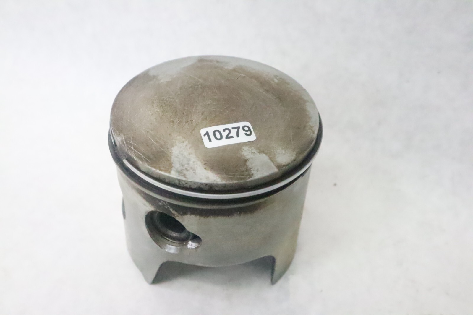 NISSAN TOHATSU 70 HP piston 360000010 ns70a2 - Image 2