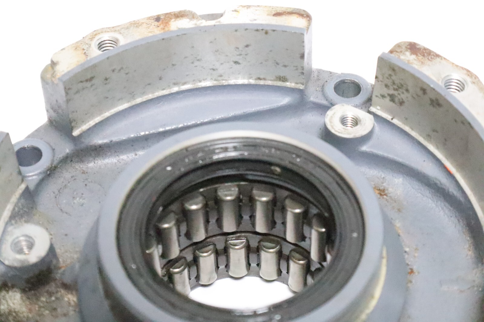 YAMAHA MARINE OUTBOARD V6, CRANKSHAFT BEARING HOUSING, 68F-15163-00-94 - Image 6