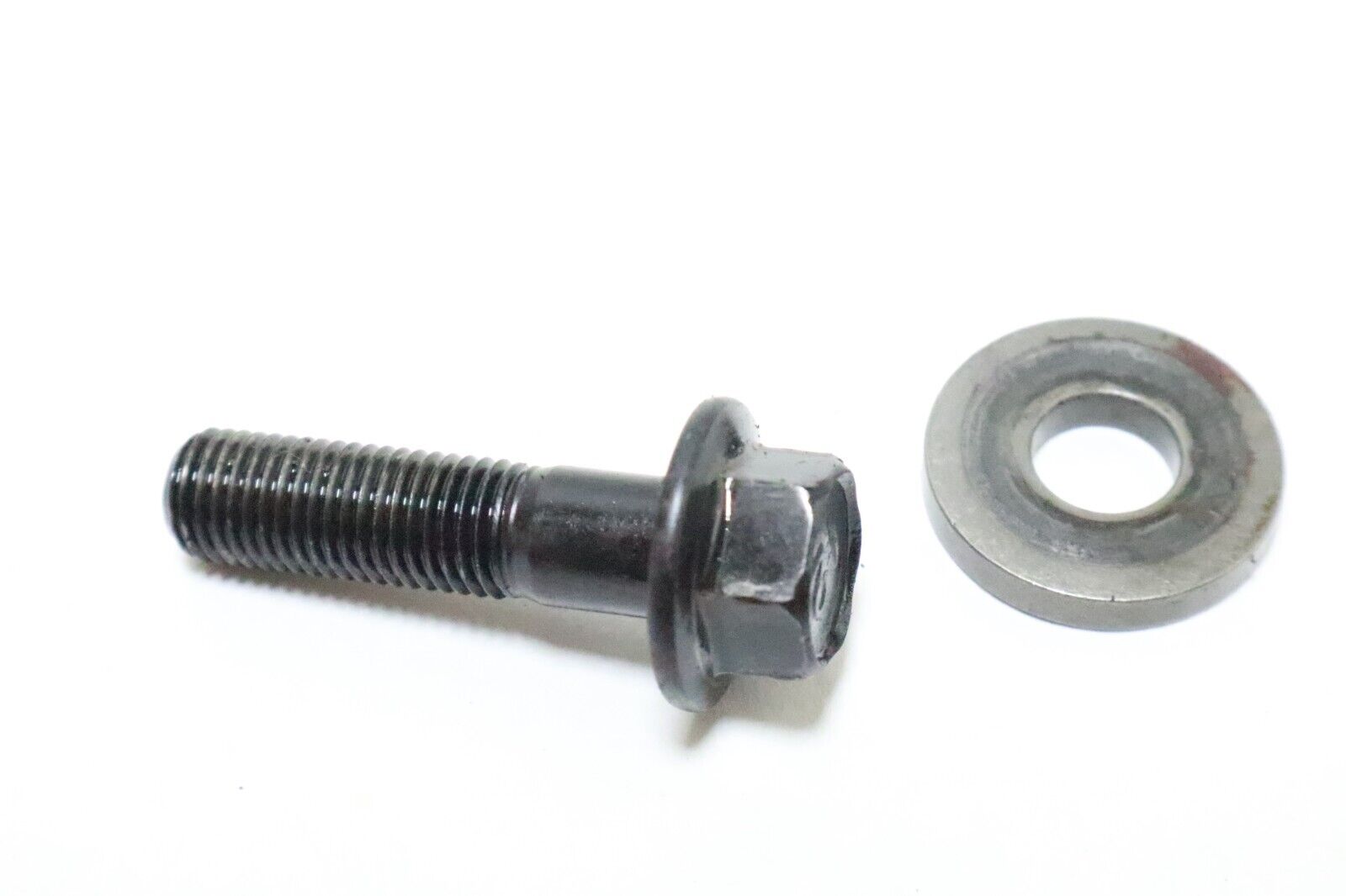 HONDA CBR 900rr 600RR 1997-2016 FLANGE BOLT STATOR BOLT PART # 90023-MV9-670 USED - Image 3