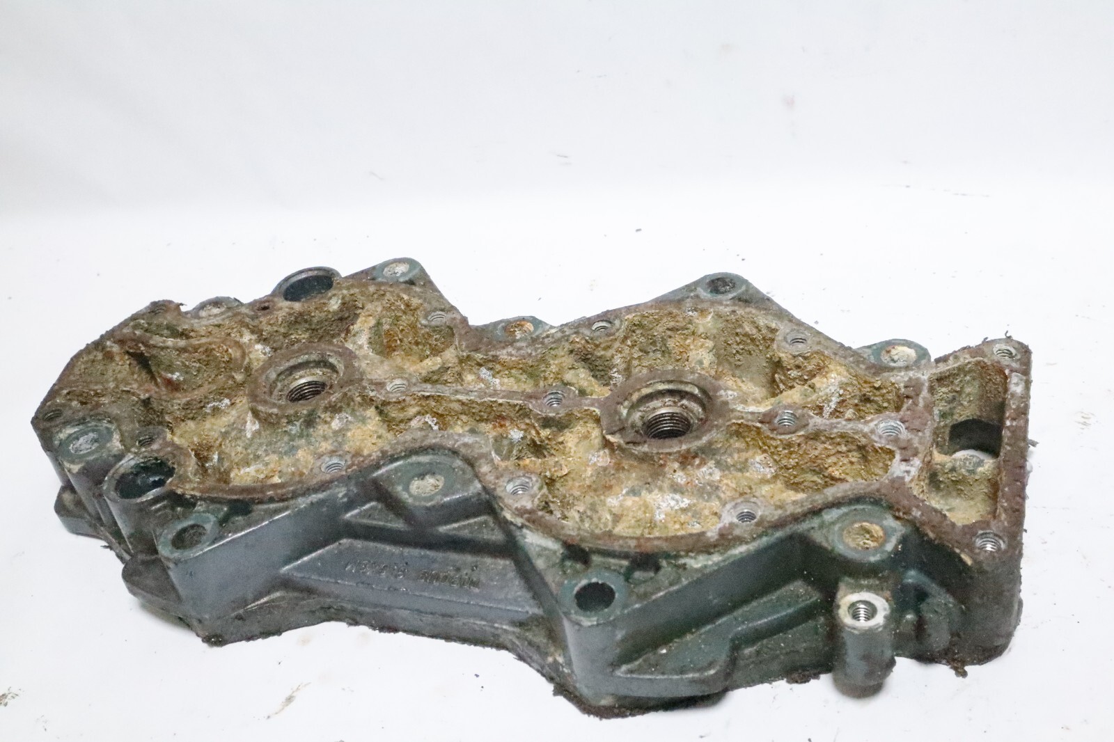 Yamaha Outboard 115hp 2-stroke Cylinder Head Part #6E5-11111-10-94 - Image 7