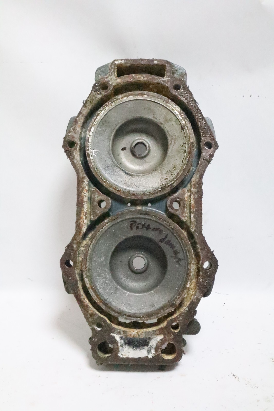 Yamaha Outboard 115hp 2-stroke Cylinder Head Part #6E5-11111-10-94 - Image 8