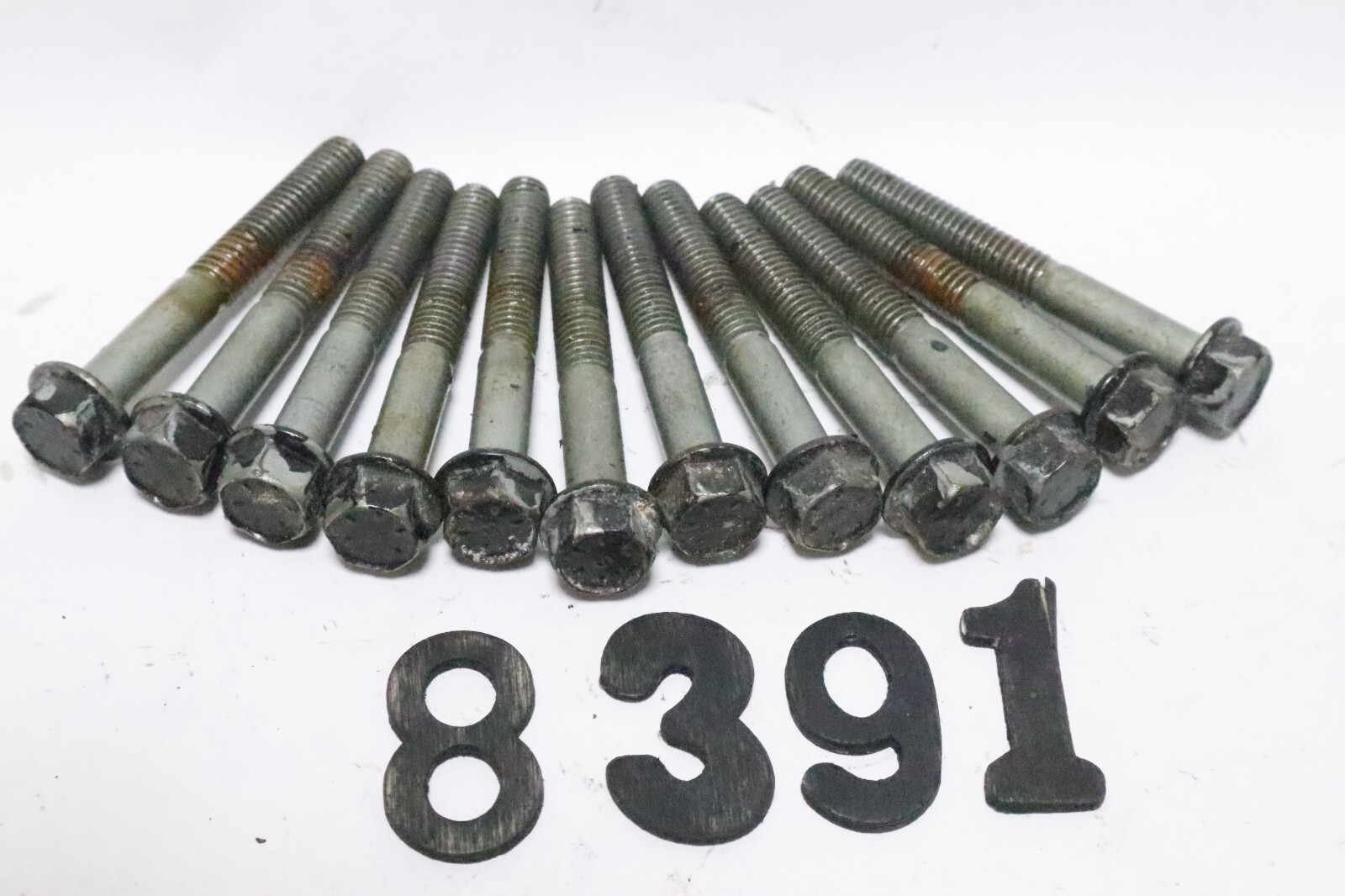 832971 Mercury 1998-05 Cylinder Head Screw BOLTS (12) 115 135 + HP - Image 2