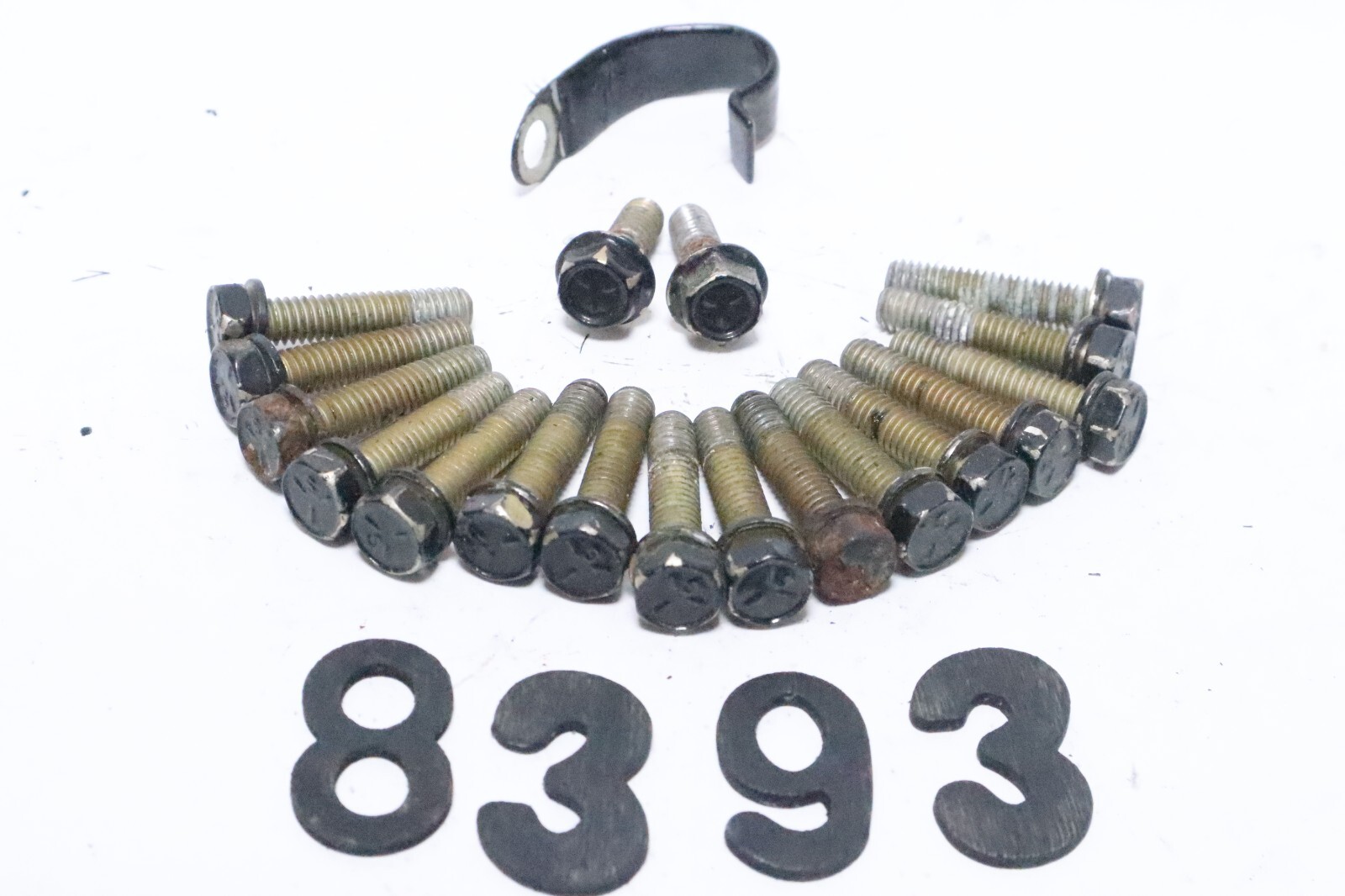 855288 EXHAUST PLATE cover Head bolts, Mercury 135 150 hp 150XL Optimax - Image 2