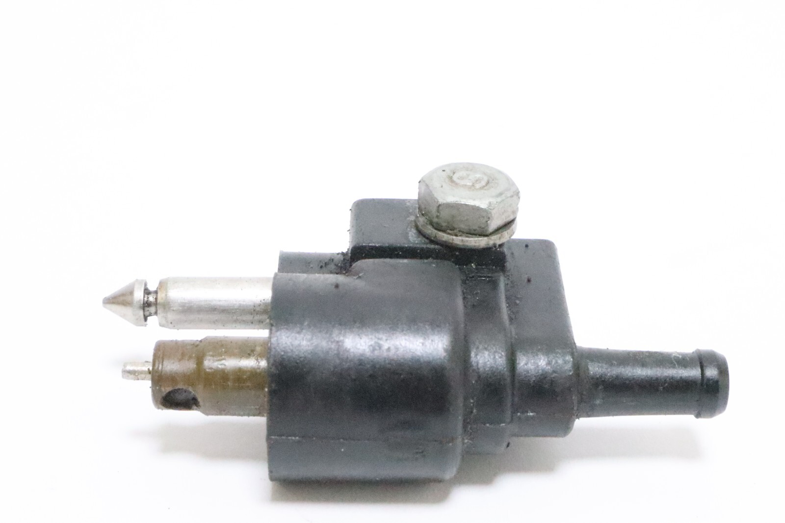 Yamaha Outboard Fuel Fitting Pipe Joint 6G1-24304-02-00 OEM 6G1-24304-10-00 - Image 3
