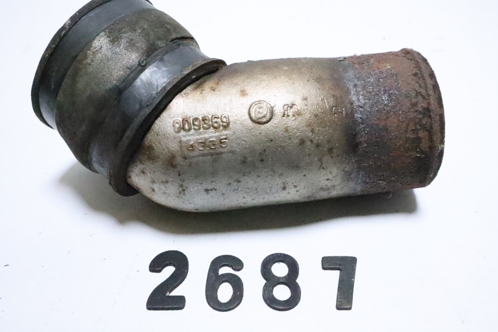 OMC Stringer 909369 0909369 Exhaust Elbow Tube 2.5L 3.0L 120hp 140hp 4cyl - Image 2