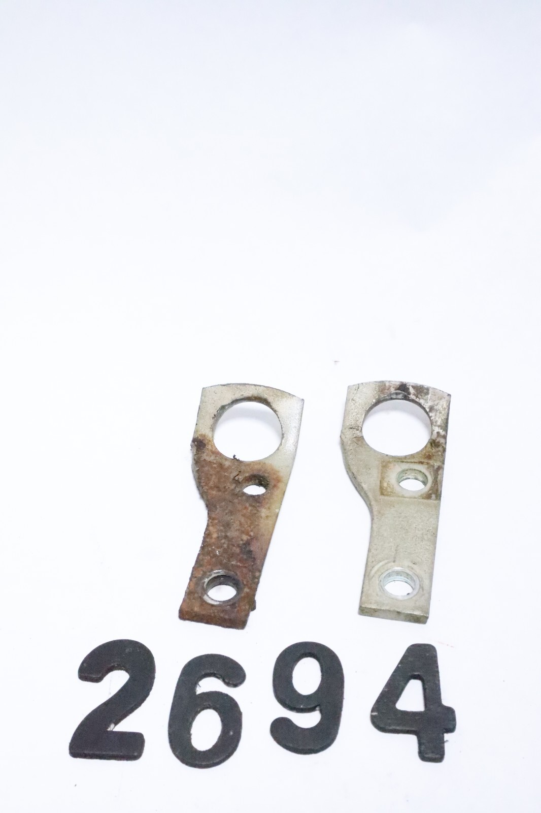 0311111 OMC Cobra Stern Drive Front Engine Lift Bracket - Image 2