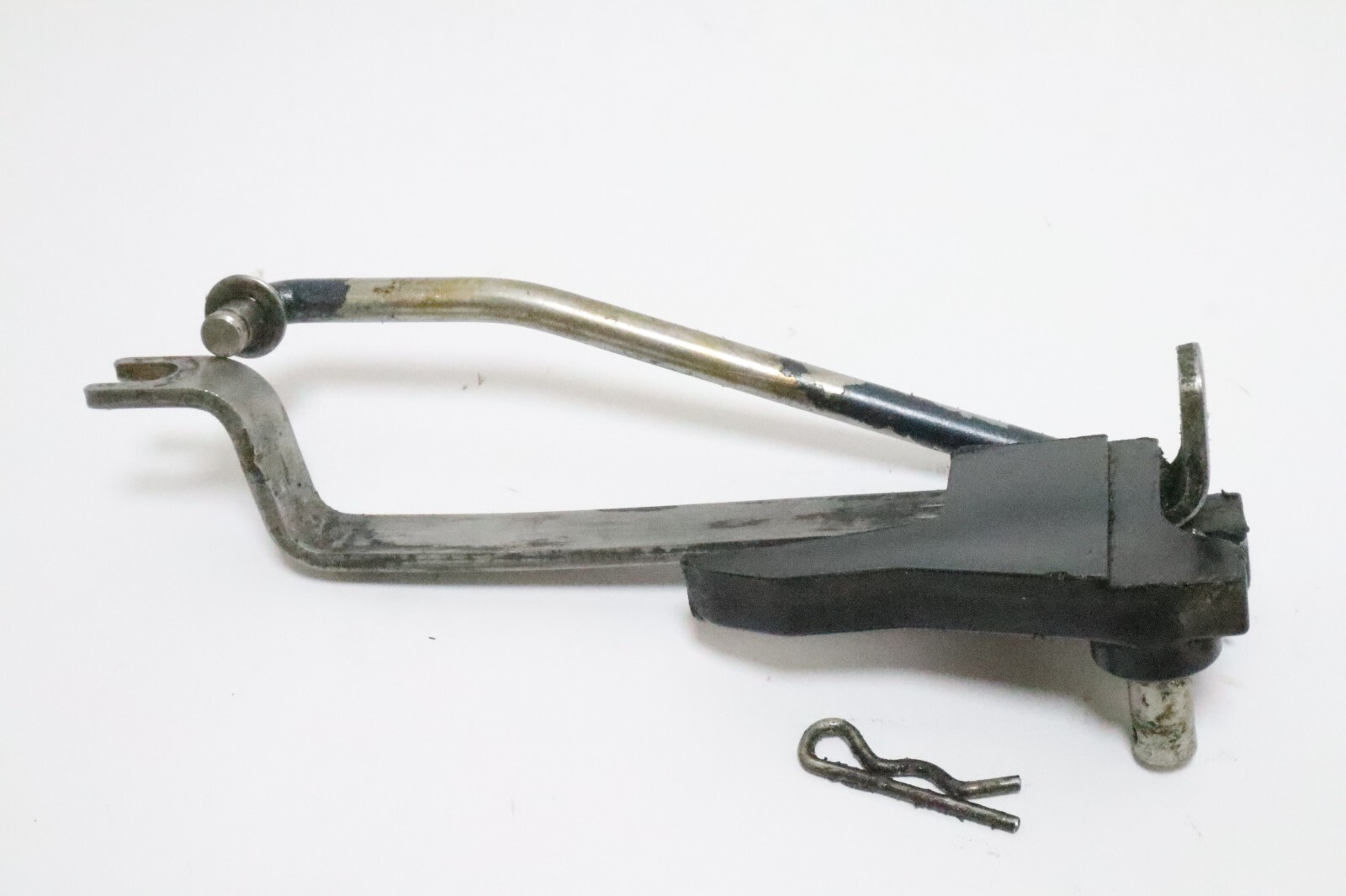1989-1994 Yamaha 55-90 hp shift Bracket 697-44117-00-00