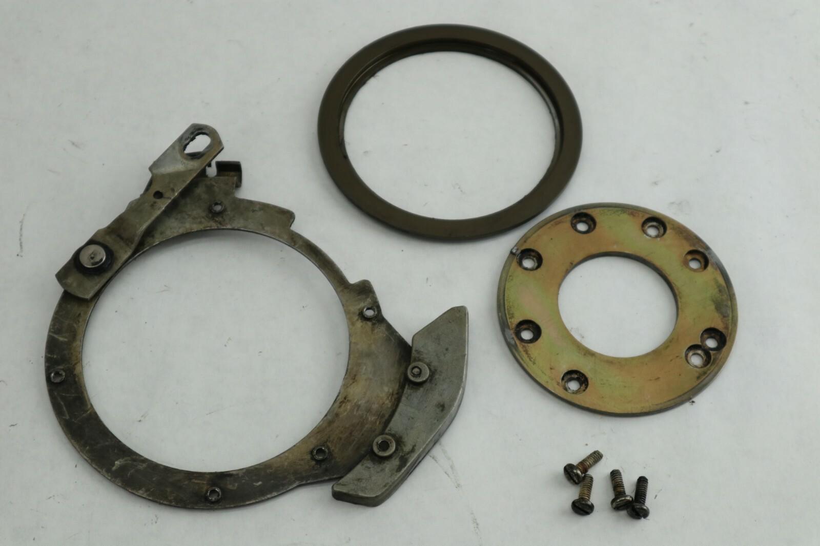386743 0386743 Retainer & CAM Link Assy OMC Evinrude/Johnson 35 Hp Outboard 1976