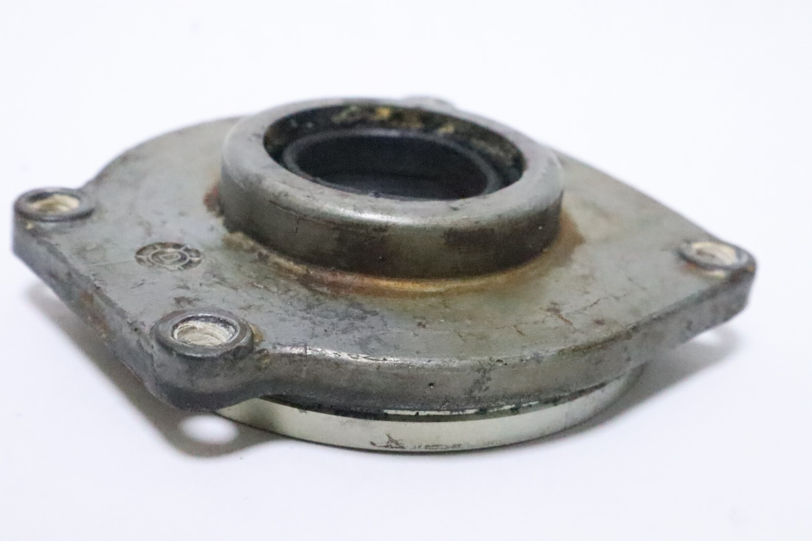 1156-7809T1, A1 Mercury Mariner EFI & Optimax Lower Crank Shaft End Cap - Image 5
